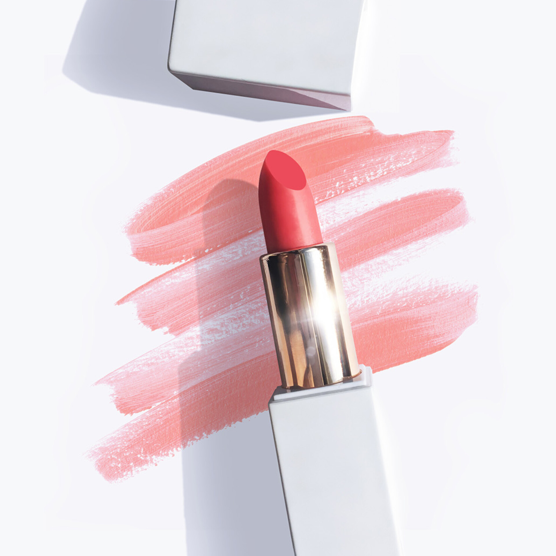 CORAL PINK rewitalizująca pomadka do ust - obrazek 2