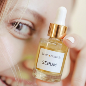 Naturalne Serum do Twarzy z Koenzymem Q10 i Witaminą C BLUE MOON